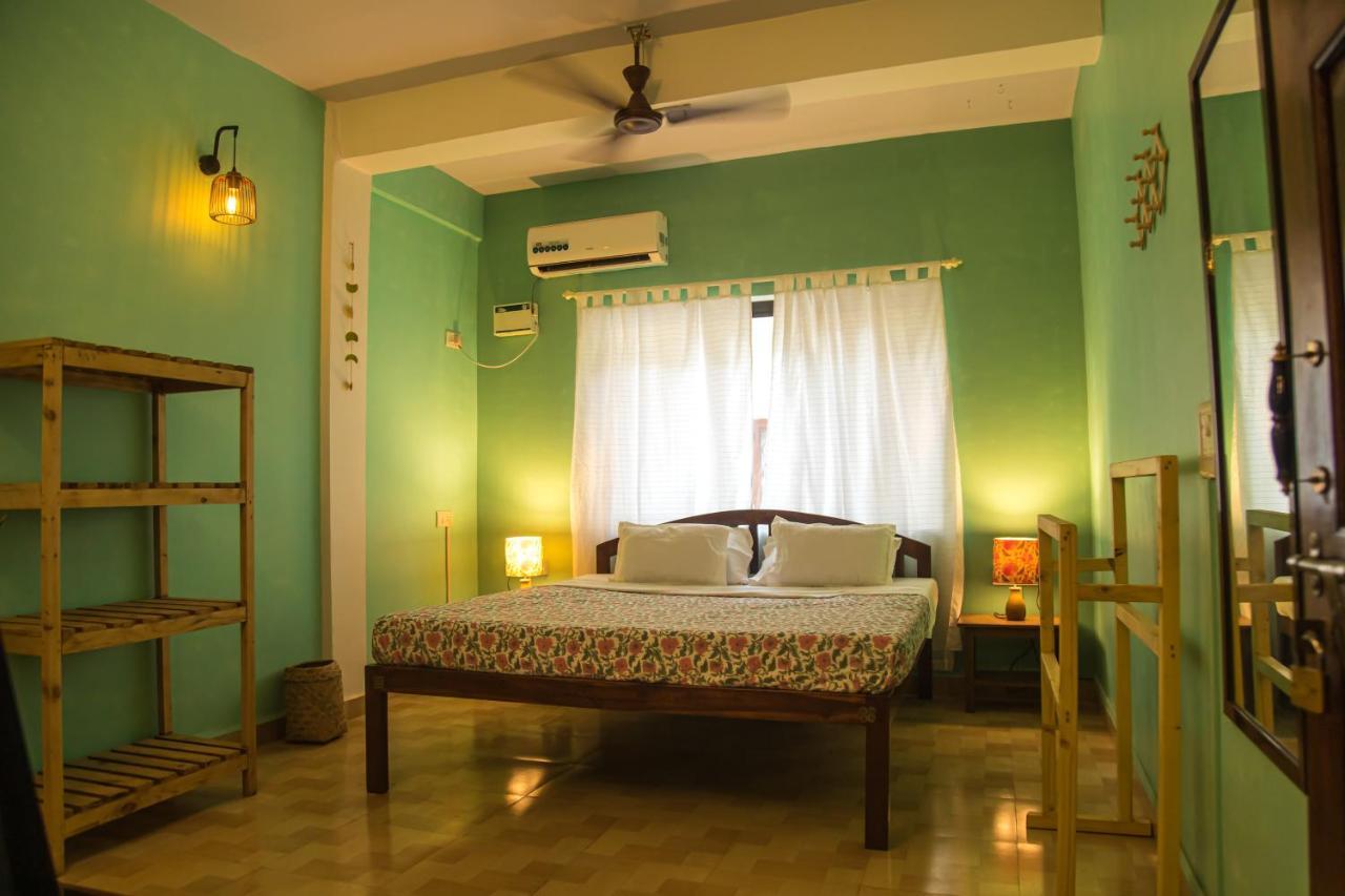 Hotel Coco Moon Morjim Zewnętrze zdjęcie