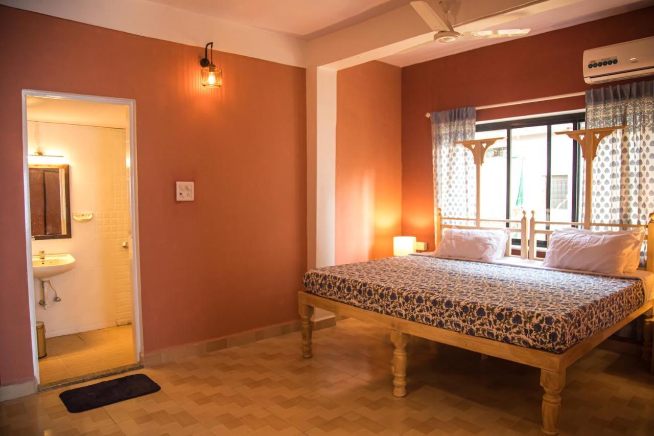 Hotel Coco Moon Morjim Zewnętrze zdjęcie