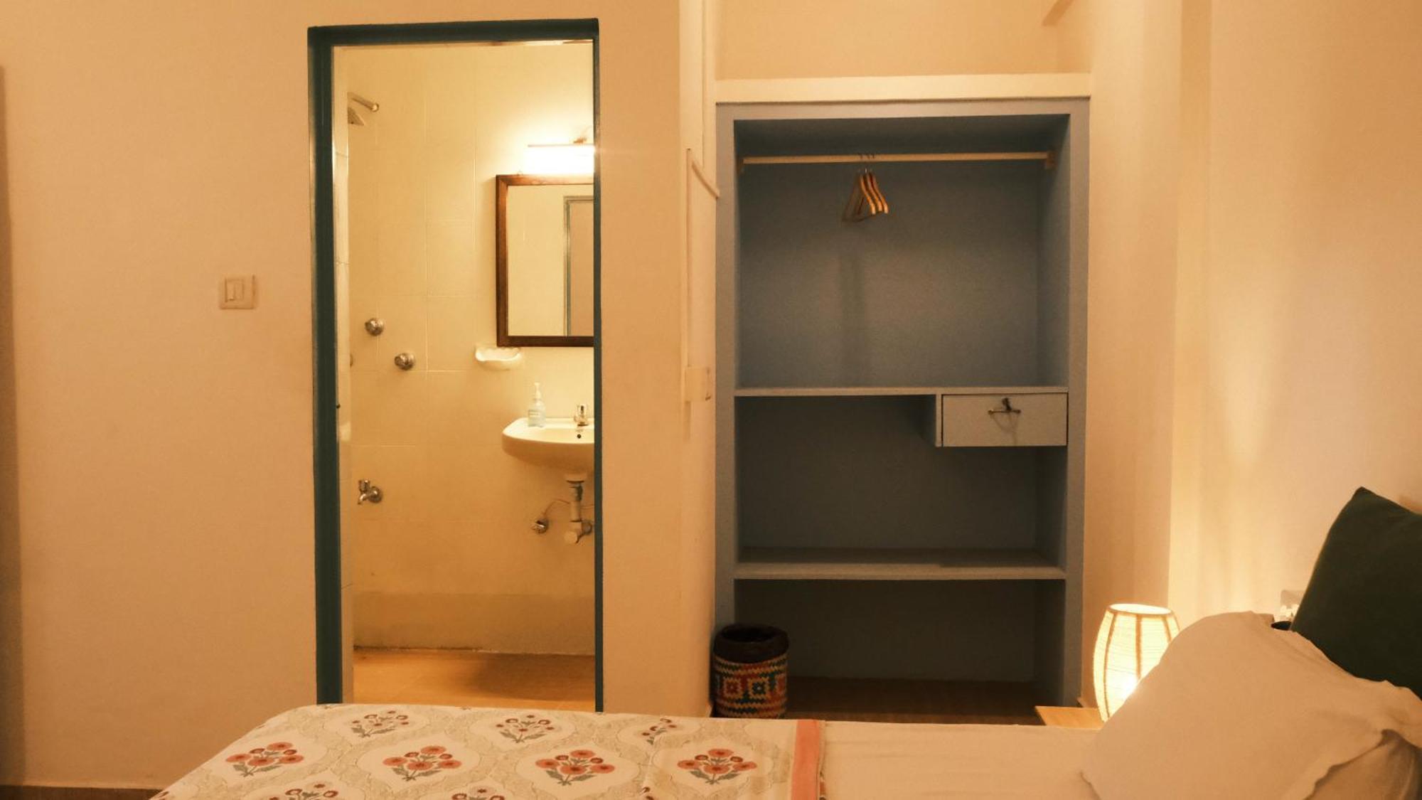 Hotel Coco Moon Morjim Zewnętrze zdjęcie