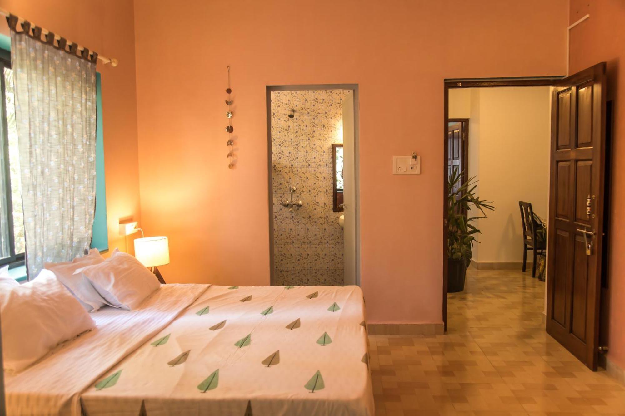 Hotel Coco Moon Morjim Zewnętrze zdjęcie
