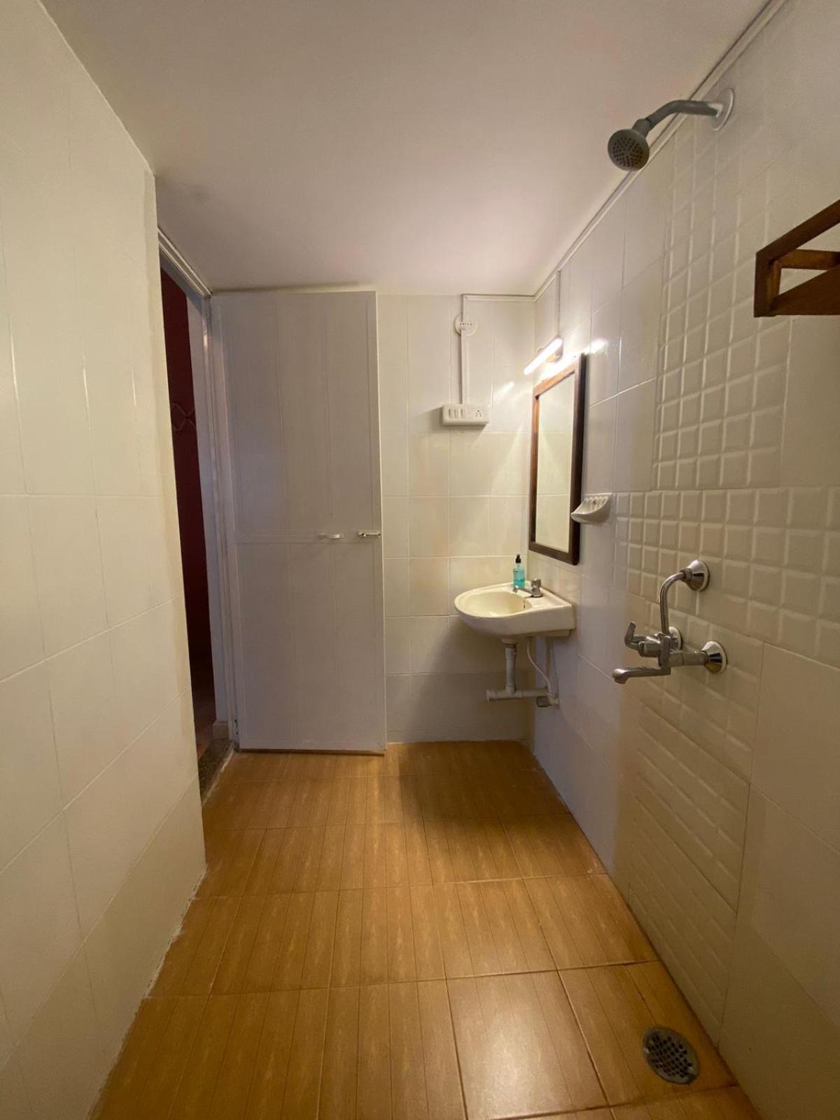 Hotel Coco Moon Morjim Zewnętrze zdjęcie